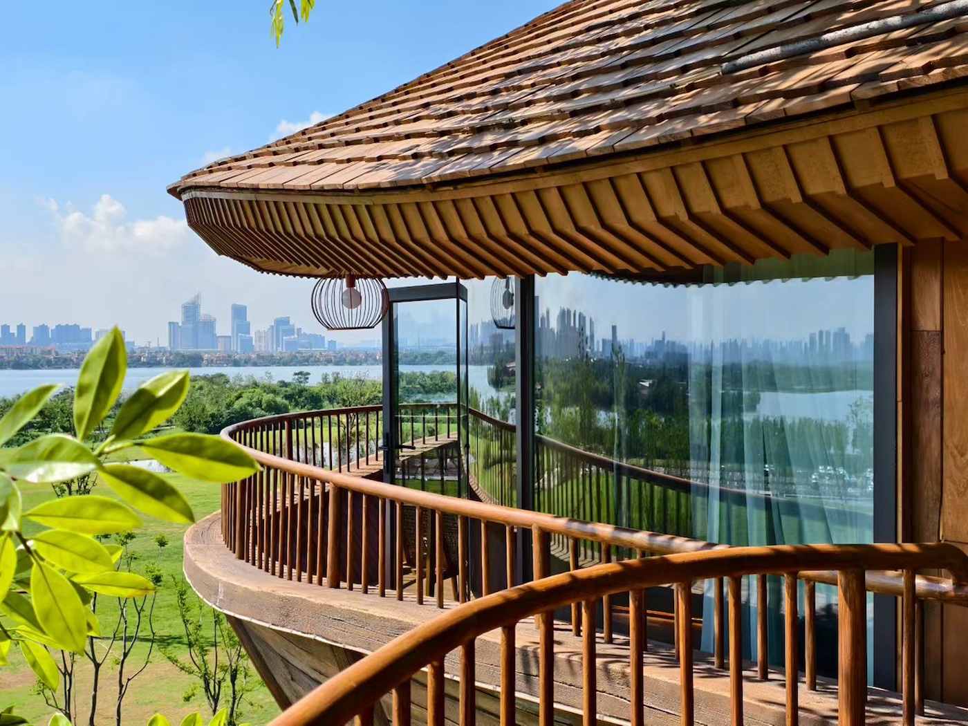 Proyecto Forest Nest Tree Pod de Doarchiwow