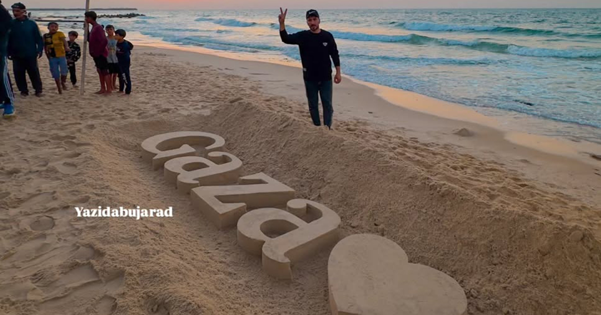 Palestinian Artists Create Daily Sand Sculptures on Gaza Beach To Bring Joy to Their Community