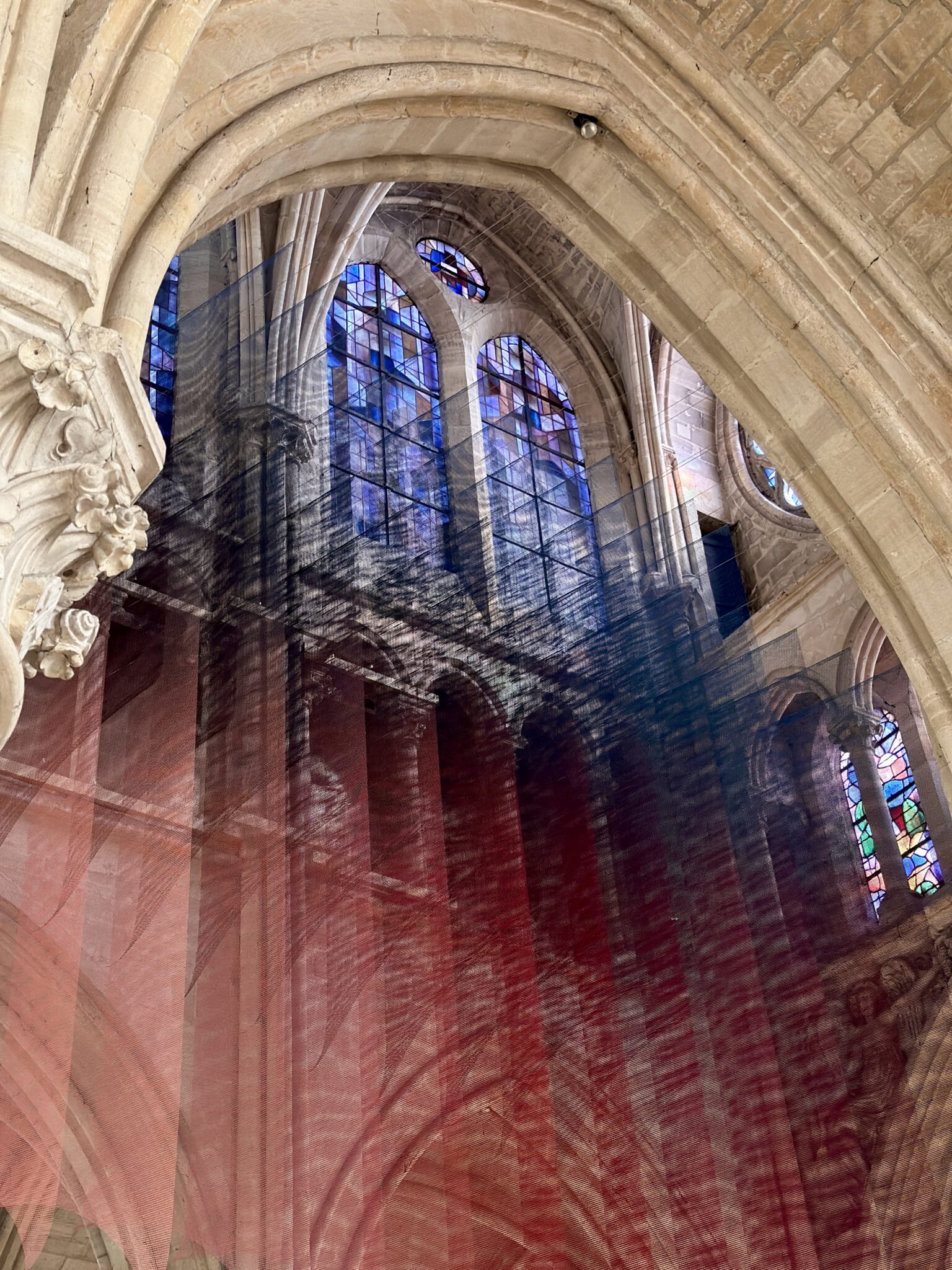 Installation view of “Nexus Lucis,” situated above the altar of a church in Gisors, France.