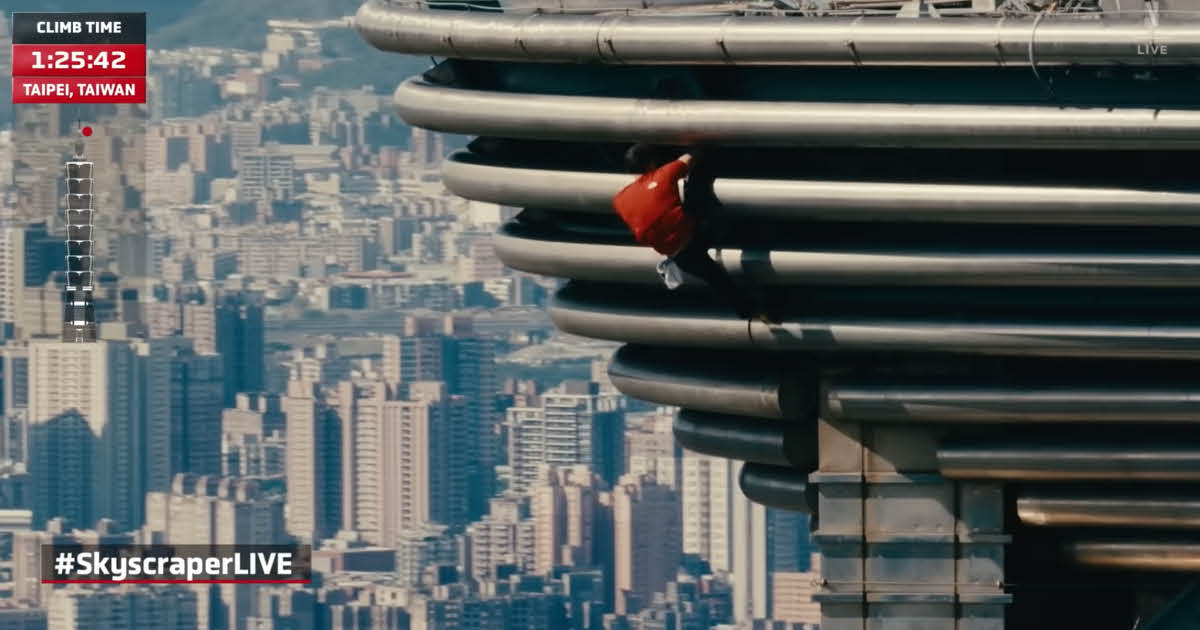 Free Climber Alex Honnold Successfully Scales 1,667-Foot Tower in Taipei Without Safety Gear