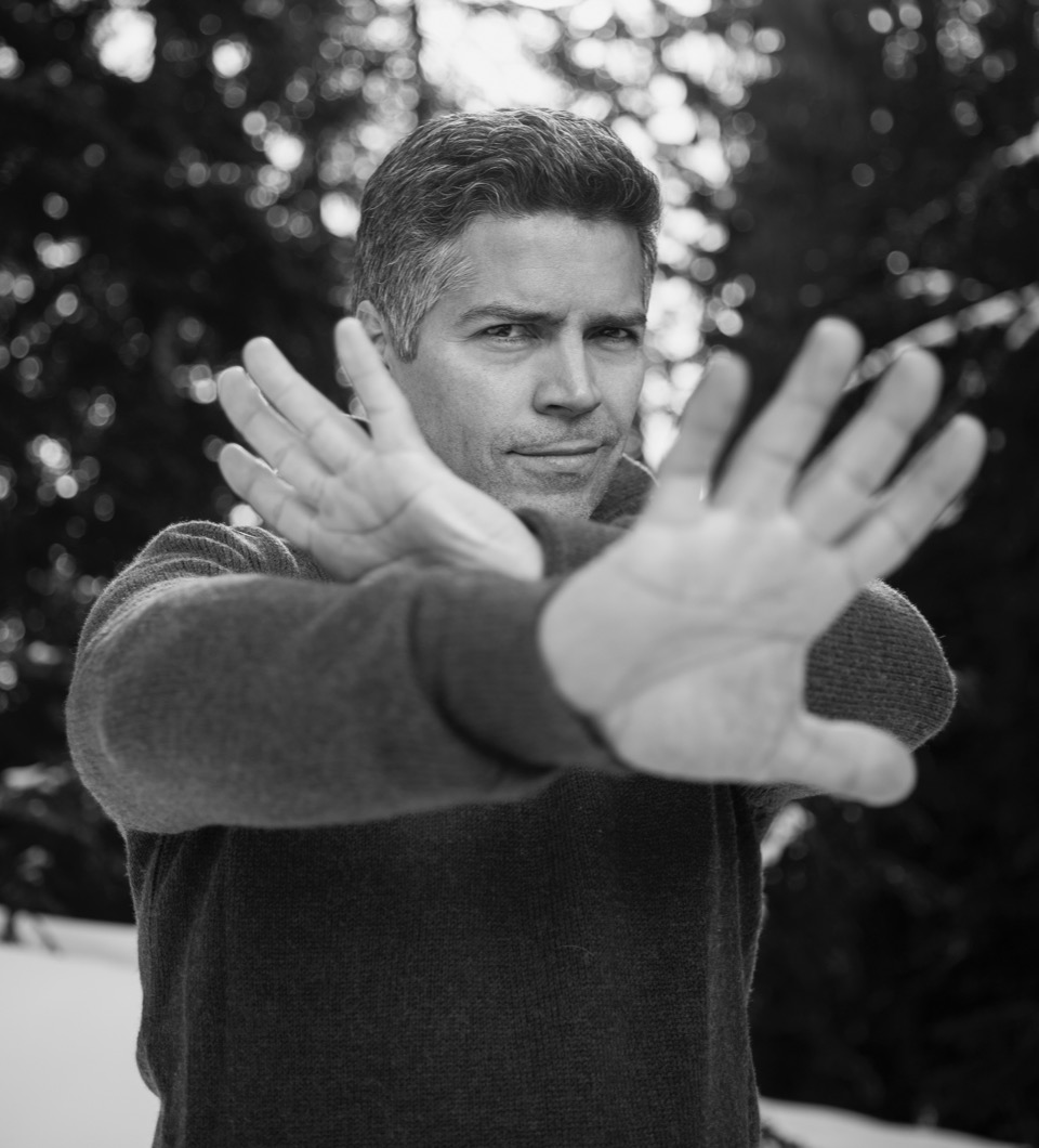 Black-and-white portrait photography by Dennys Ilic, part of his &ldquo;Hollywood Black and White&rdquo; exhibition at Leica Gallery LA