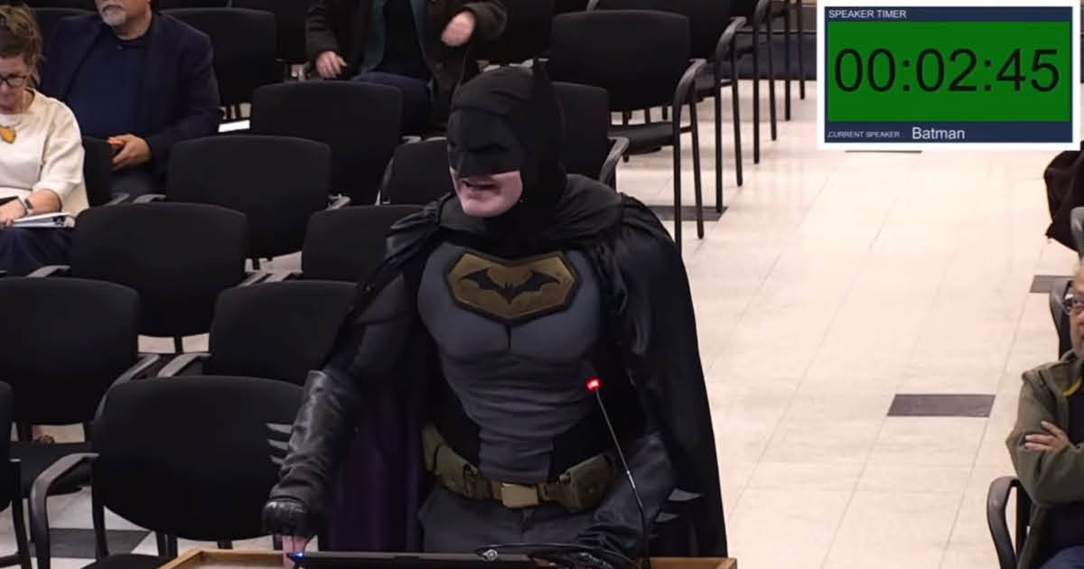 Man in Batman Suit Condemns Santa Clara City Council Over ICE Ahead of Super Bowl