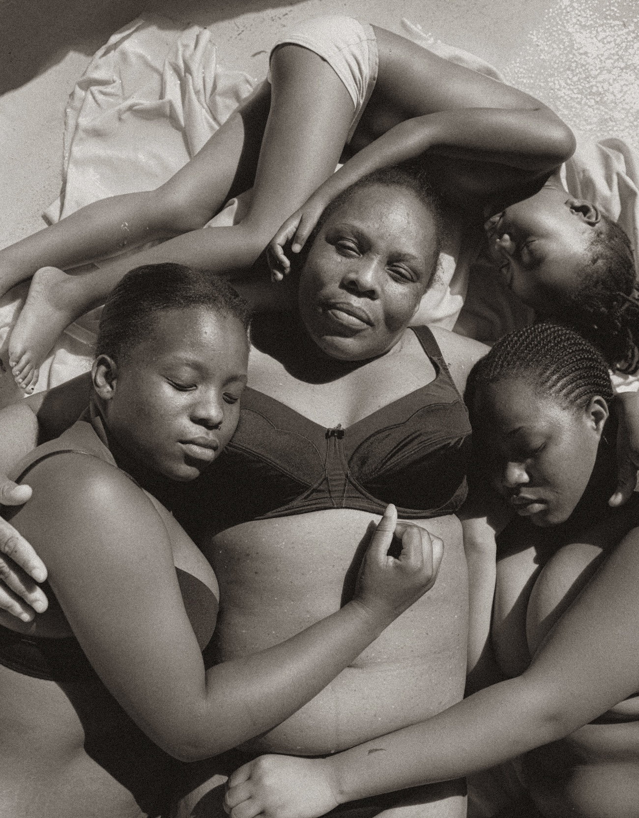 AAP Magazine 55: Women Photography Contest