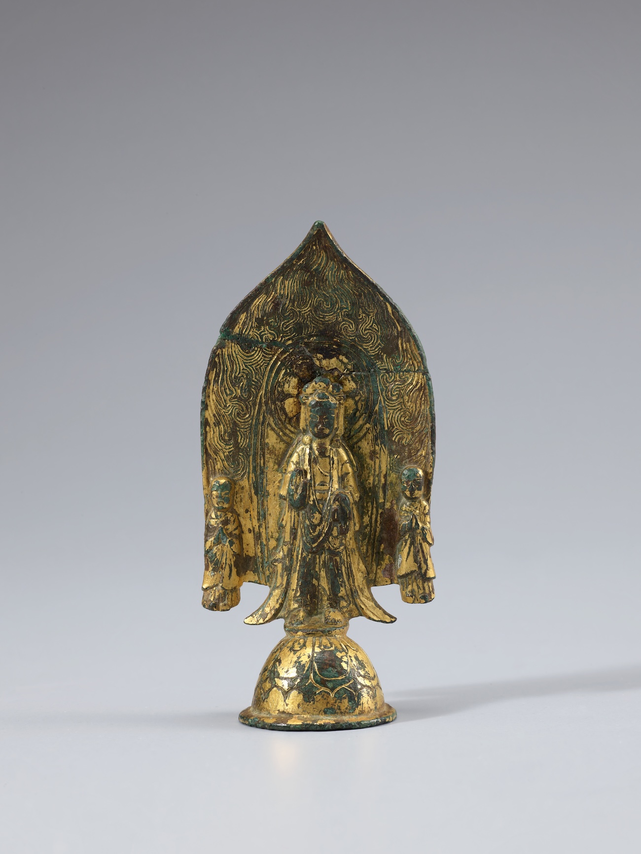 Bodhisattva Triad with a Single Halo