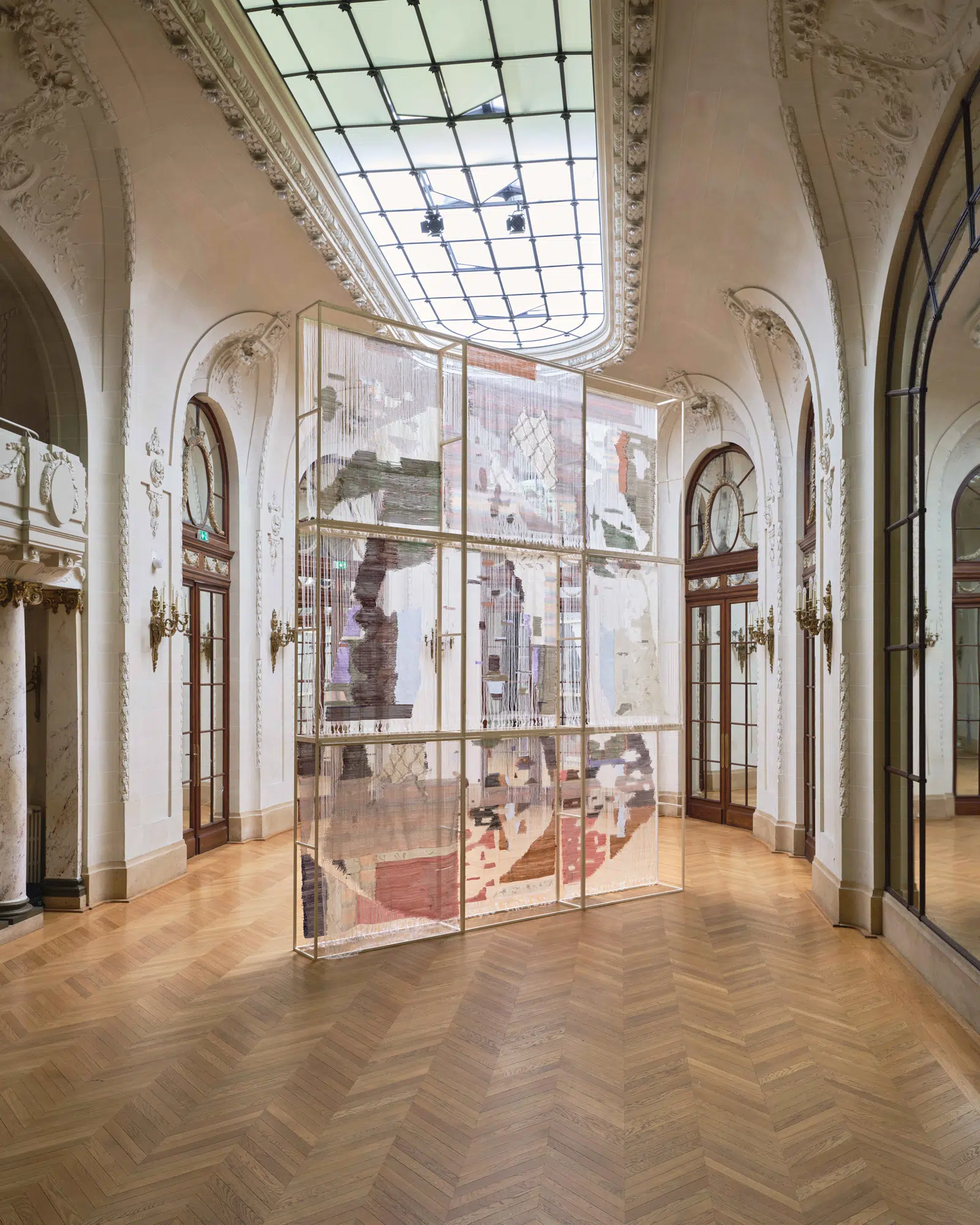 Fiber art installation by Elise Peroi