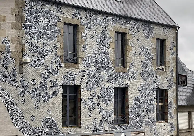 Lace Mural by Nespoon