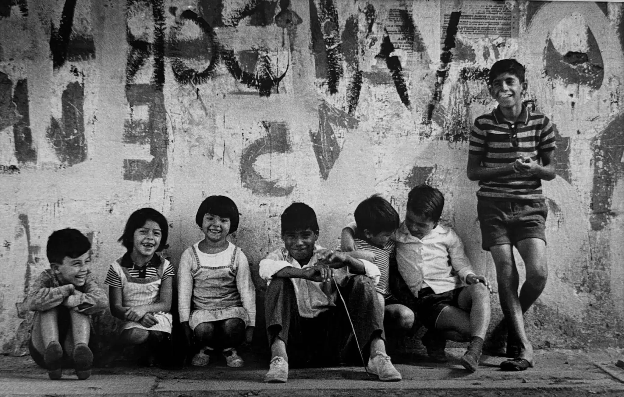 Alicia D&rsquo;Amico, &ldquo;Juremos ser felices,&rdquo; Buenos Aires, 1965. (Courtesy of Rolf Gallery)