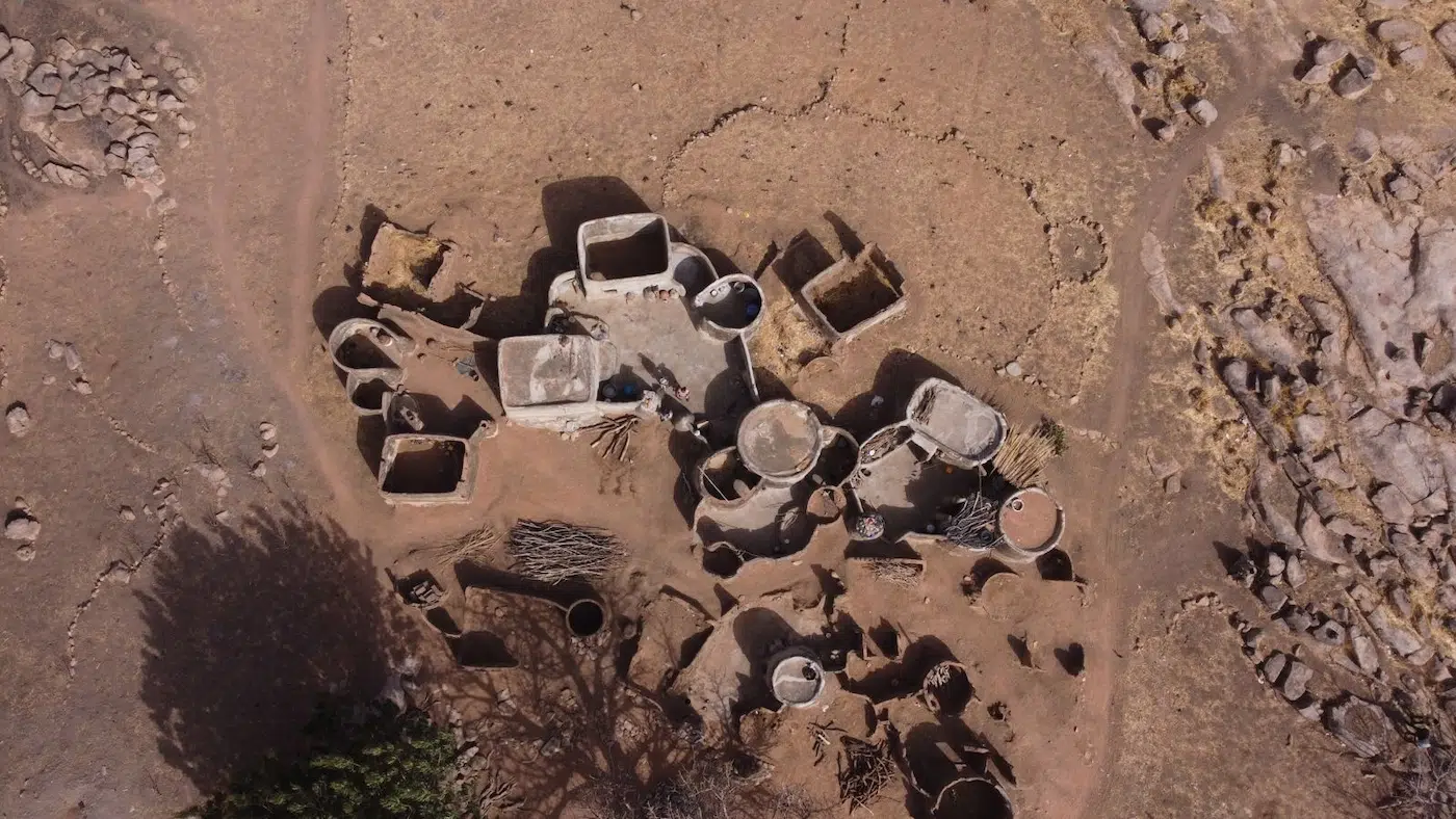 Gurunsi Pet Lamp Collection by Alvaro Catalan de Ocon