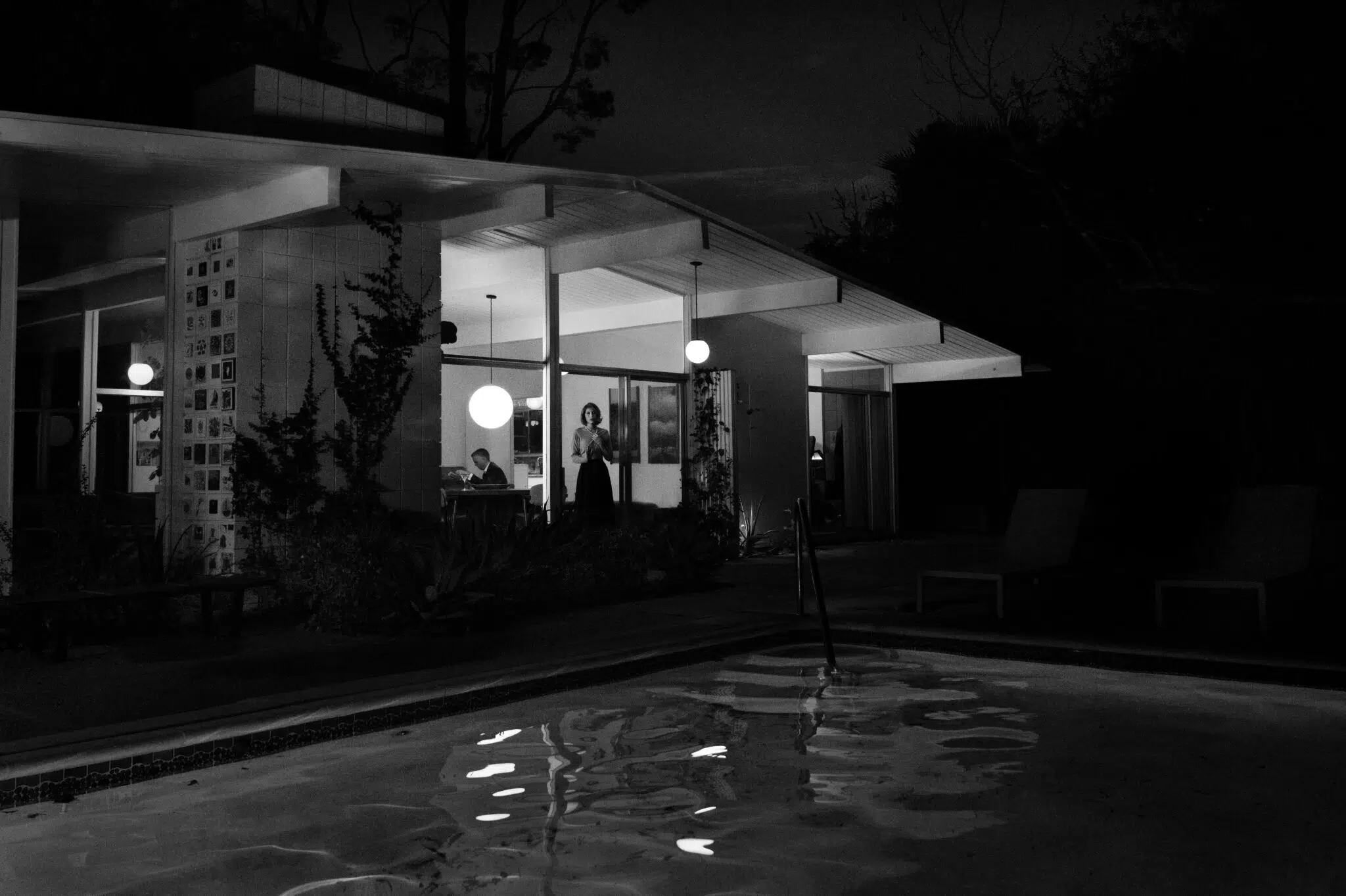 Moody urban photography shot by Emmy Award&ndash;winning TV producer Daniel Sackheim, featured in his new book &ldquo;The Unseen City&rdquo;