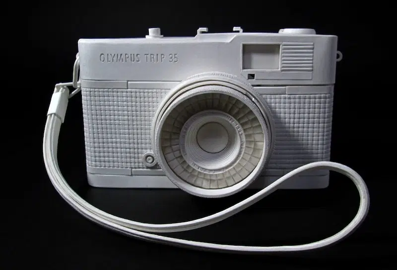 Paper Sculptures by Manabu Kosaka