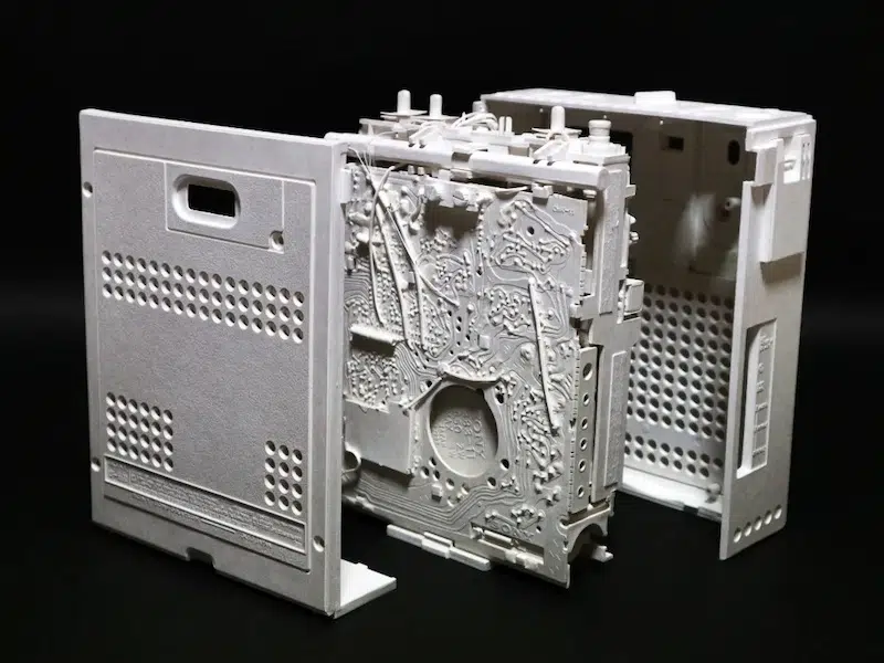 Paper Sculptures by Manabu Kosaka