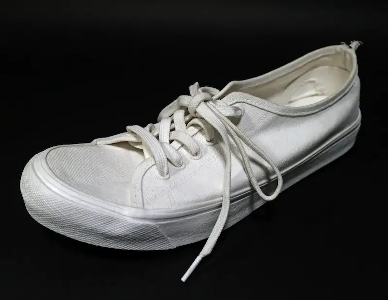 Paper Sculptures by Manabu Kosaka