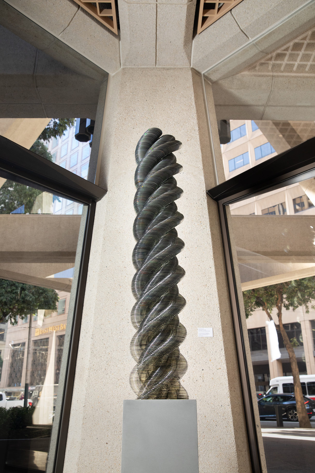 Tara Donovan&rsquo;s Stratagems at ICA SF