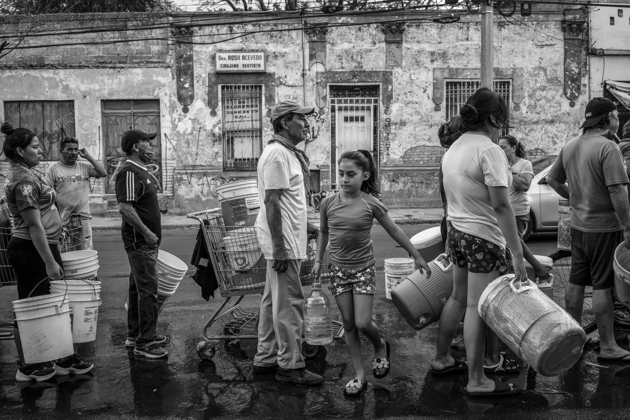 C&eacute;sar Rodr&iacute;guez, &ldquo;Mexico, A Changing Climate,&rdquo; for the New York Times. Residents in Monterrey line up for water. Some blocked streets to demand water service. In response, large trucks delivered water daily to the city&rsquo;s most vulnerable neighborhoods. Nuevo Leon, Mexico, June 21, 2022.