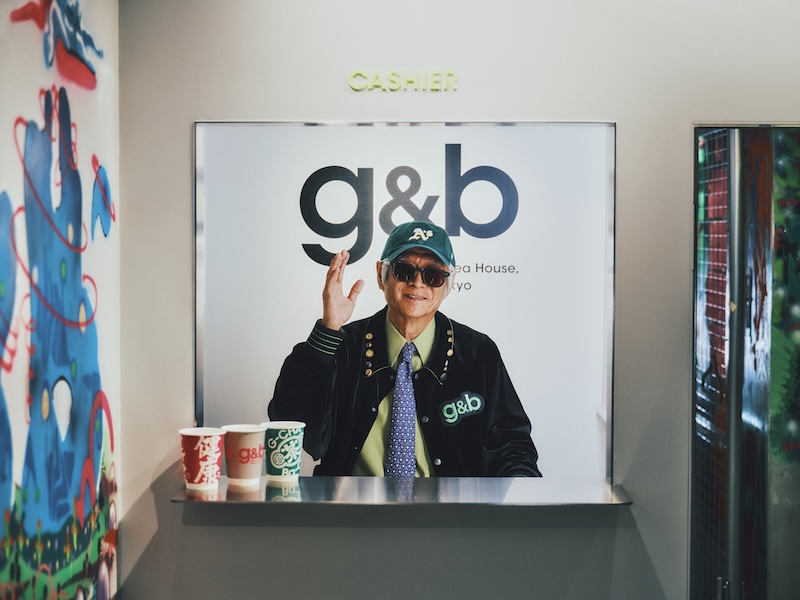 G-cha Ba-cha Tea Shop cashier