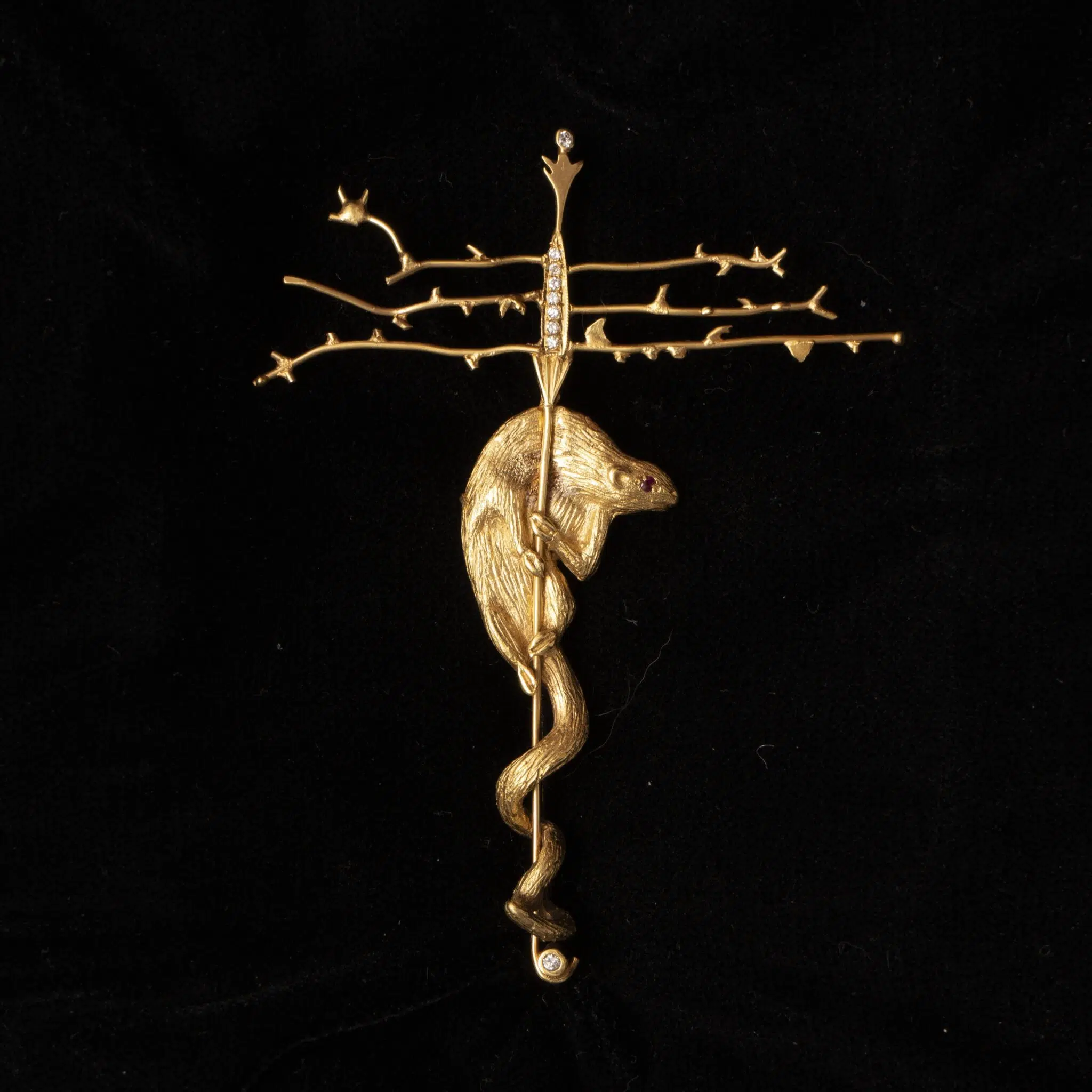 Gold jewelry by Leonora Carrington