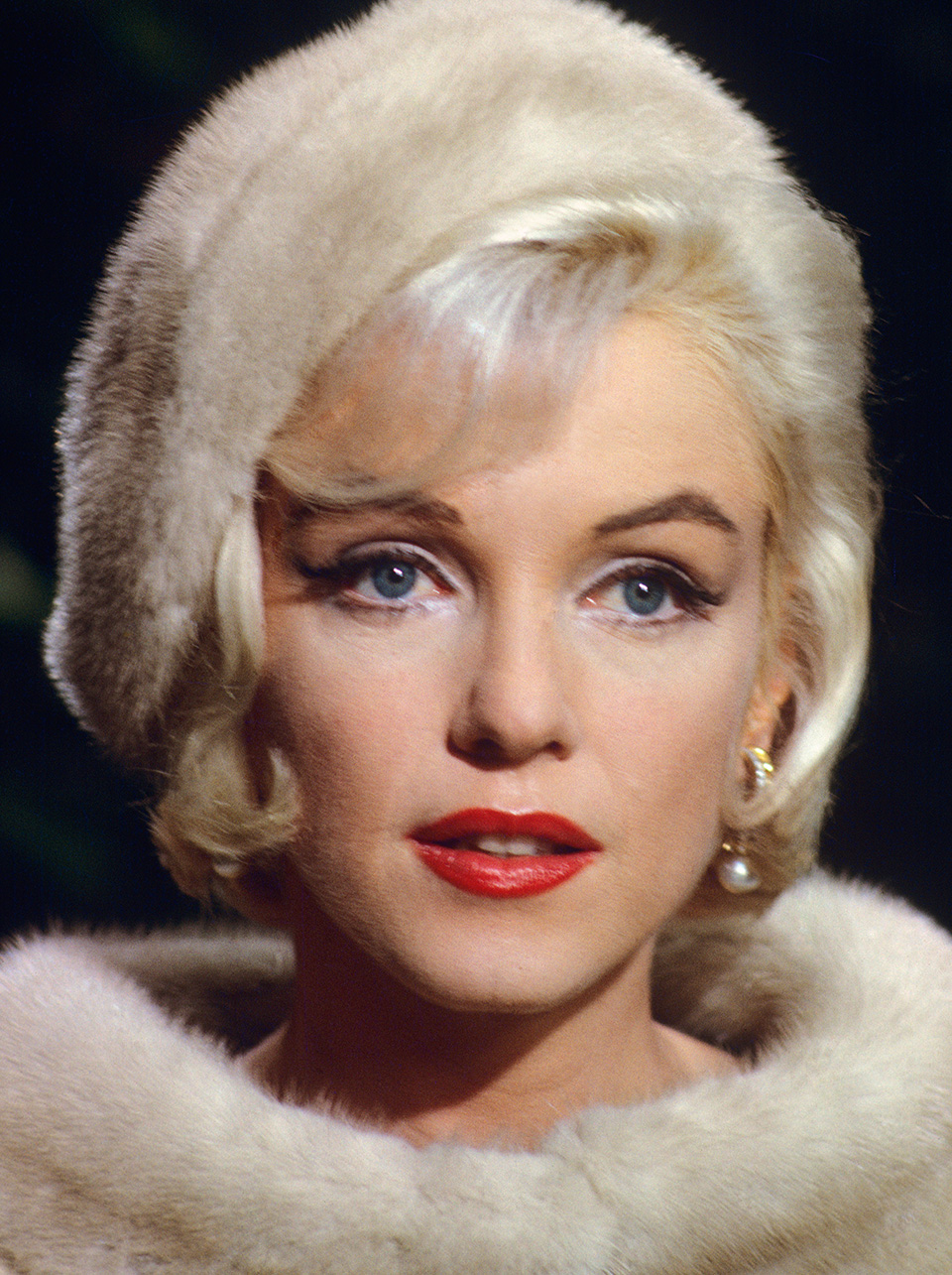 Schiller&rsquo;s May 1962 portrait of Monroe appeared on the August 17th cover of Life Magazine that same year.