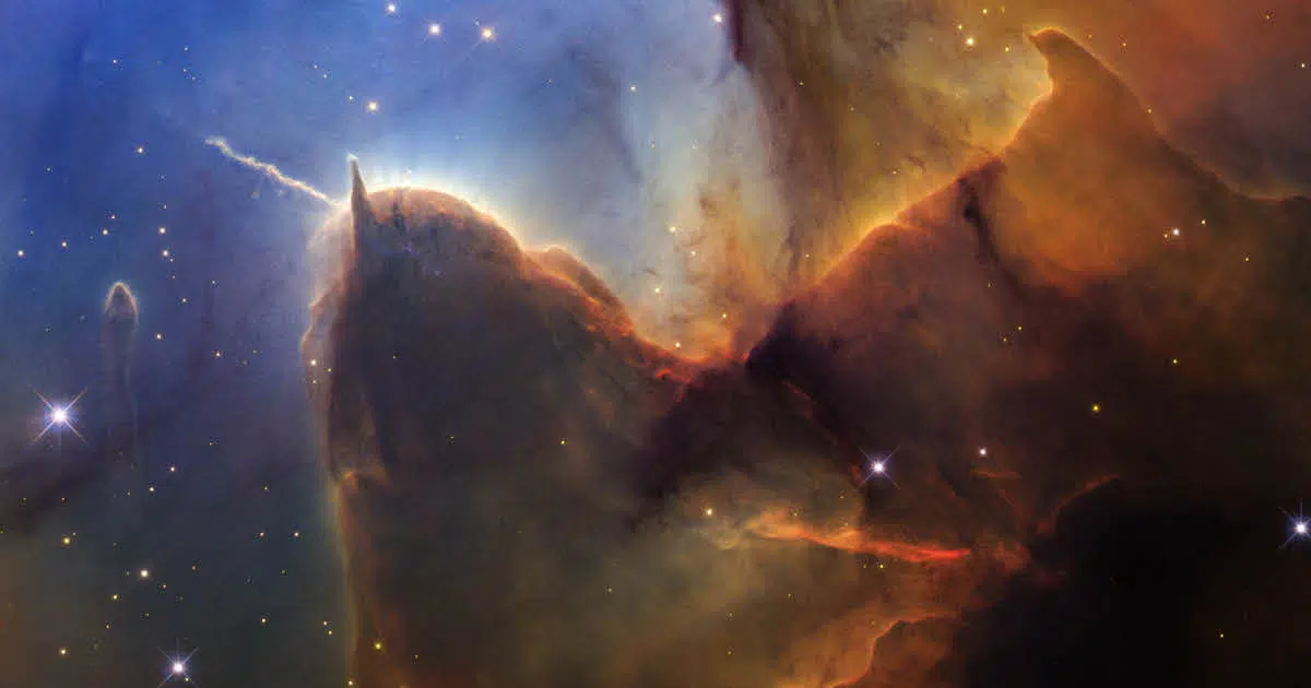 Hubble Space Telescope Celebrates 36th Anniversary With Stunning Image of Trifid Nebula