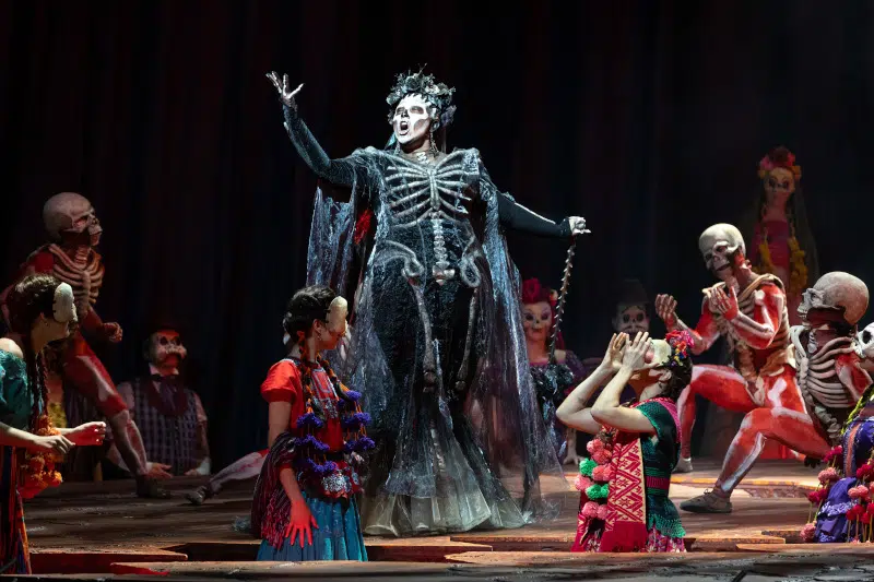 El Ultimo Sueño de Diego y Frida on stage at the MET Opera