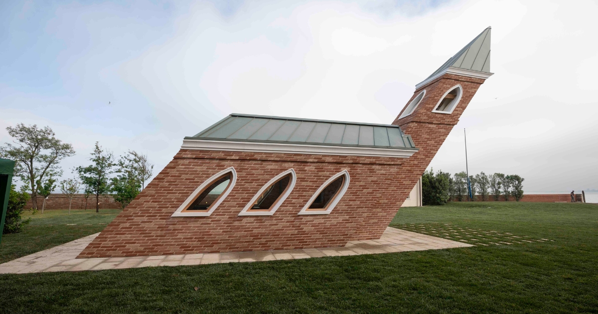 Mind-Bending Slanted Chapel Recreates the Fairy-Tale Moment Before It’s Huffed and Puffed Down