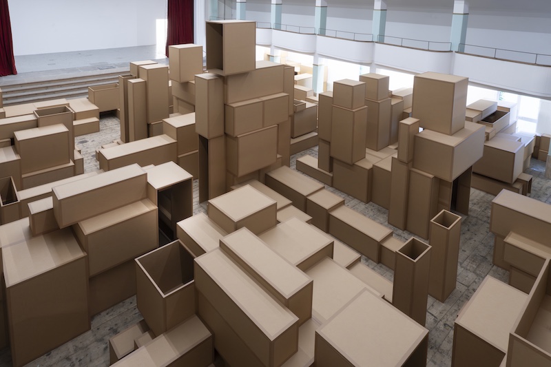 Antony Gormley What Holds Us