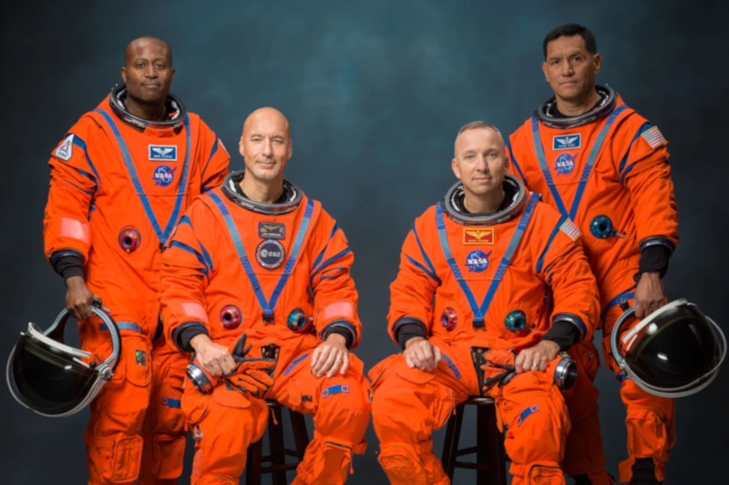Artemis III crew