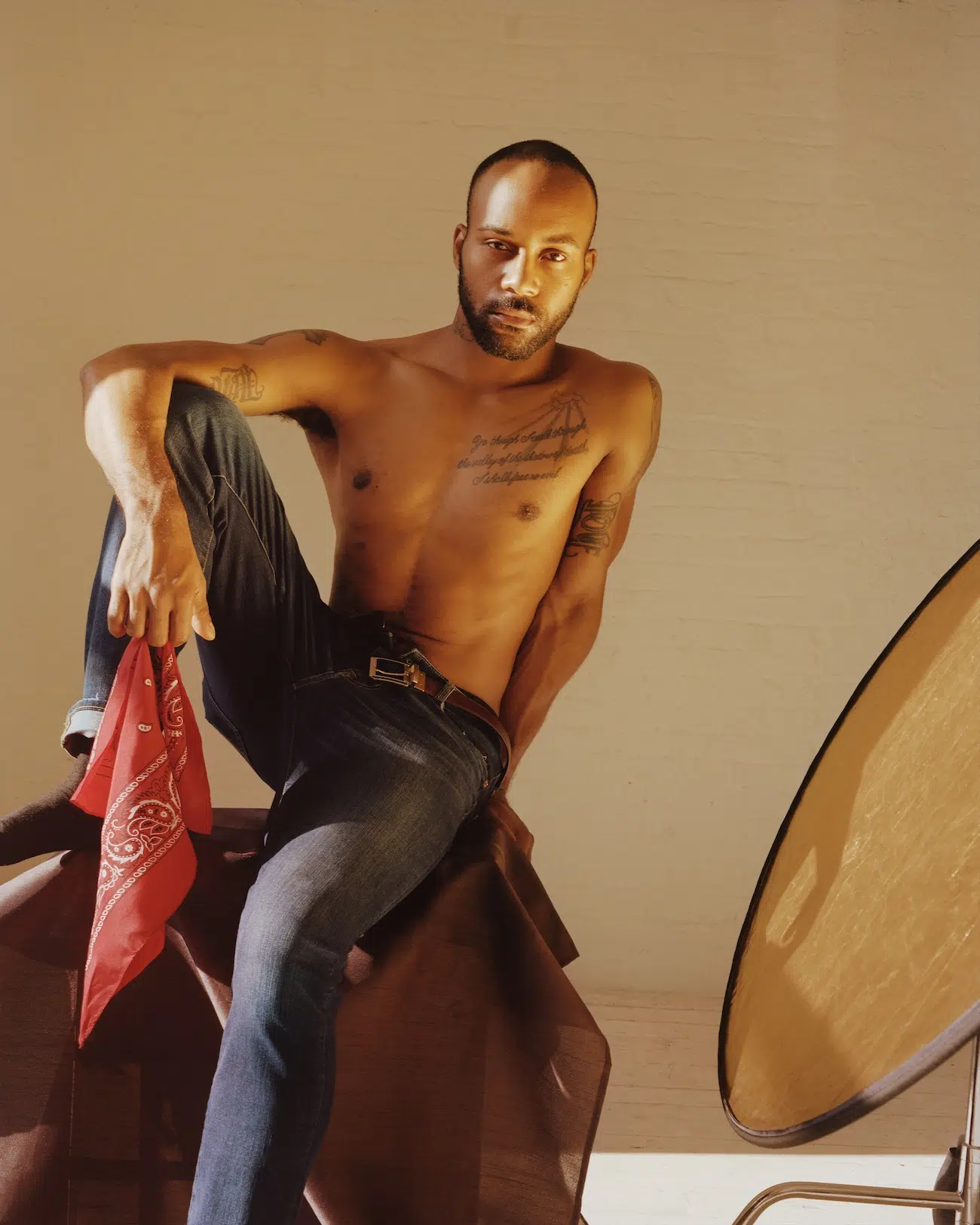 Portrait of shirtless man. 