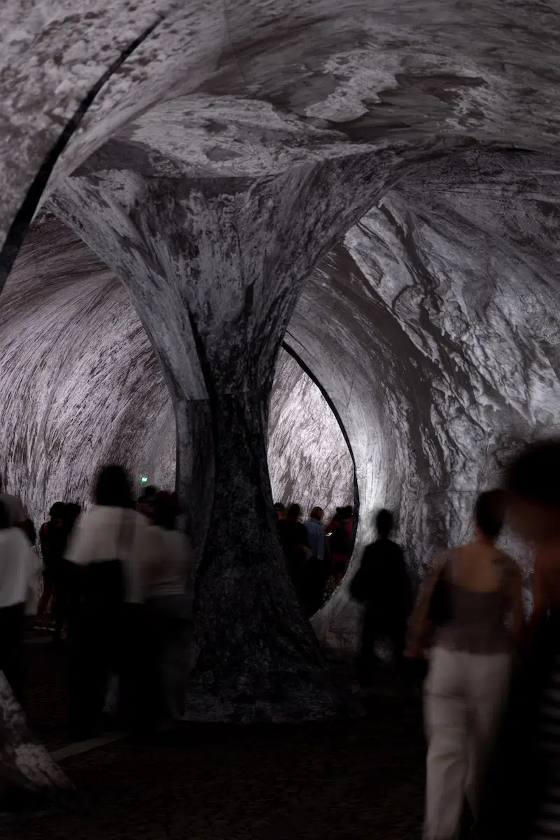 Inside La Caverne du Pont Neuf. Paris, 2026. Photo: Emilie Pria &copy; 2026 Atelier JR