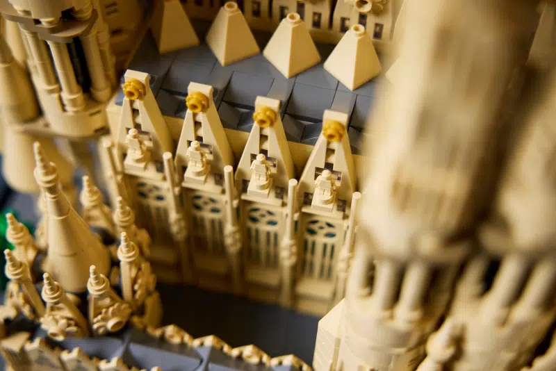 Details of LEGO Sagrada Família set