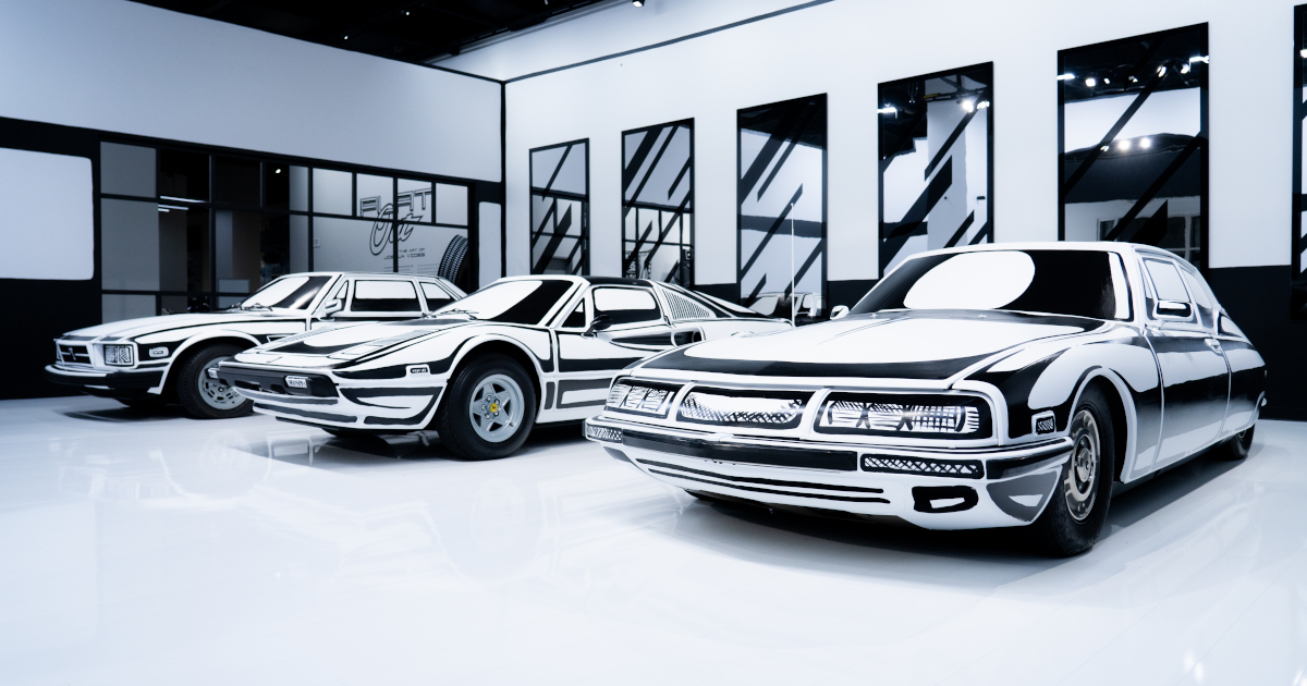 5 Vintage Cars Hand-Painted to Look Like 2D Comic Book Drawings in Real Life