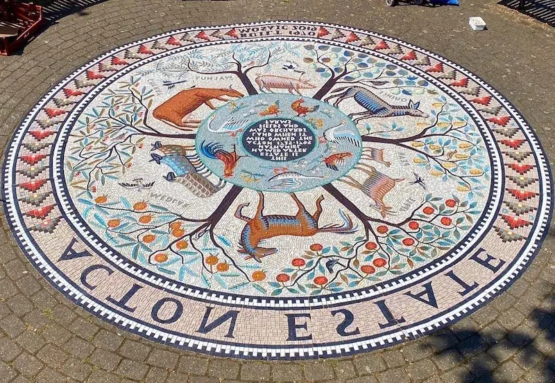 Londoners With Mental Health Issues Create Therapeutic Mosaics to Beautify the City