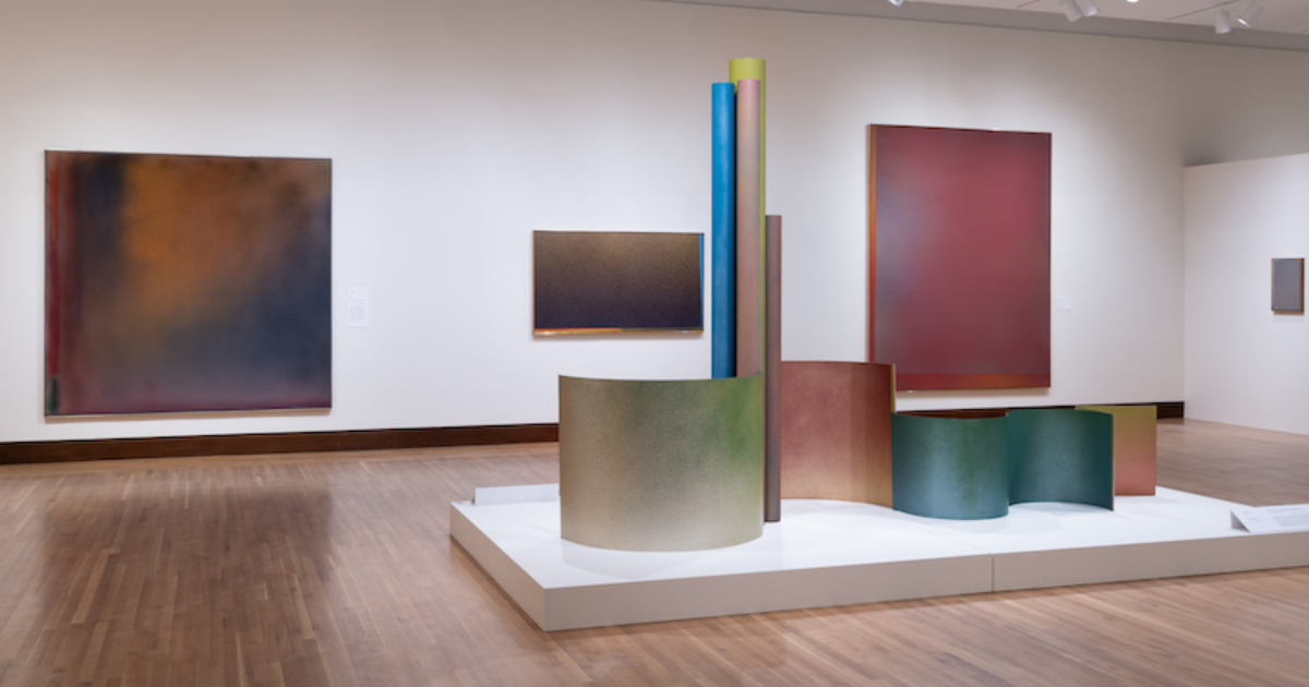 Mid-Century Spray Paintings Are at the Center of This Ethereal Exhibition