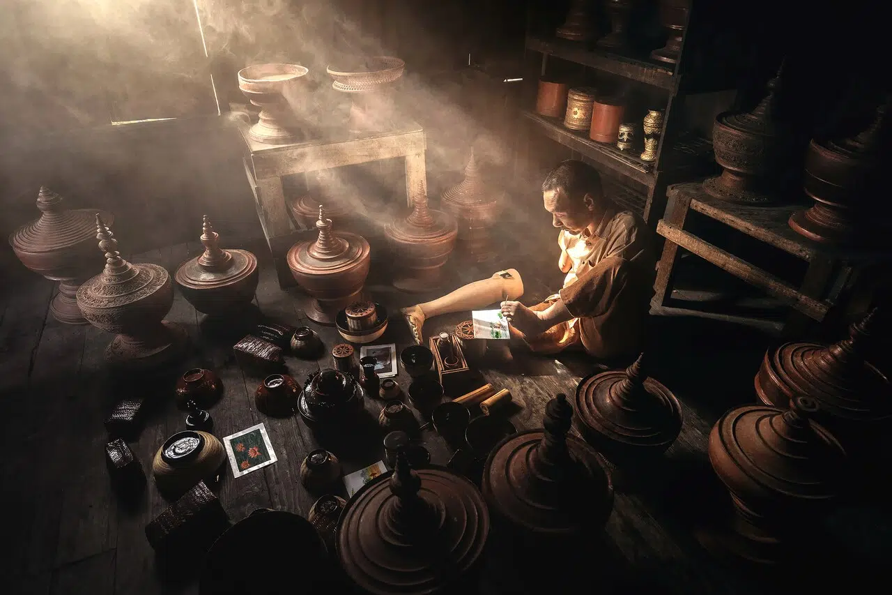 A craftsman in Myanmar who creates lacquerware using his foot,offering a broader reflection on health, disability and the role of cultural tradition in healing.