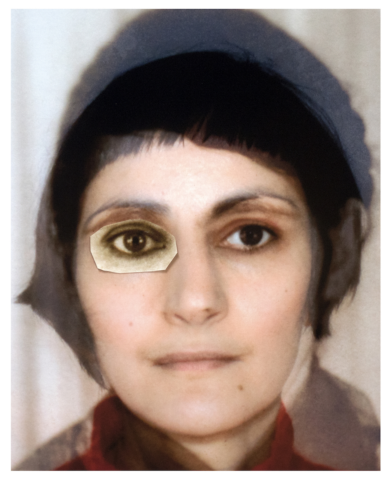 Sonia Hamza, LE JEU DE CETTE FAMILLE - DO YOU HAVE THE PATERNAL GRANDMOTHER, Digital photo collage, 5.91 x 4.72 inches.