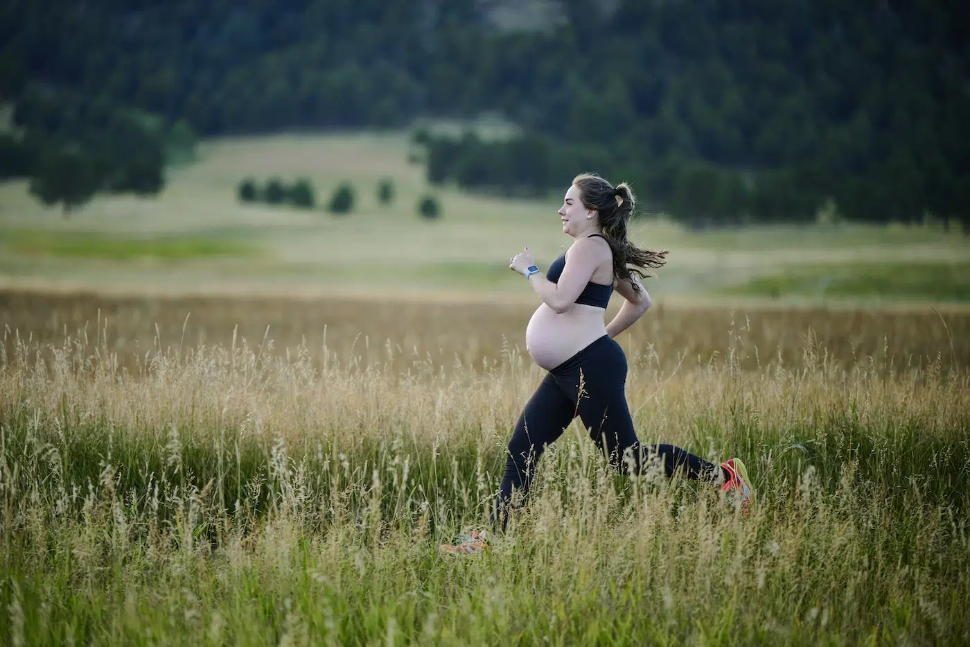 Maternity Photos by Ethan Herrold