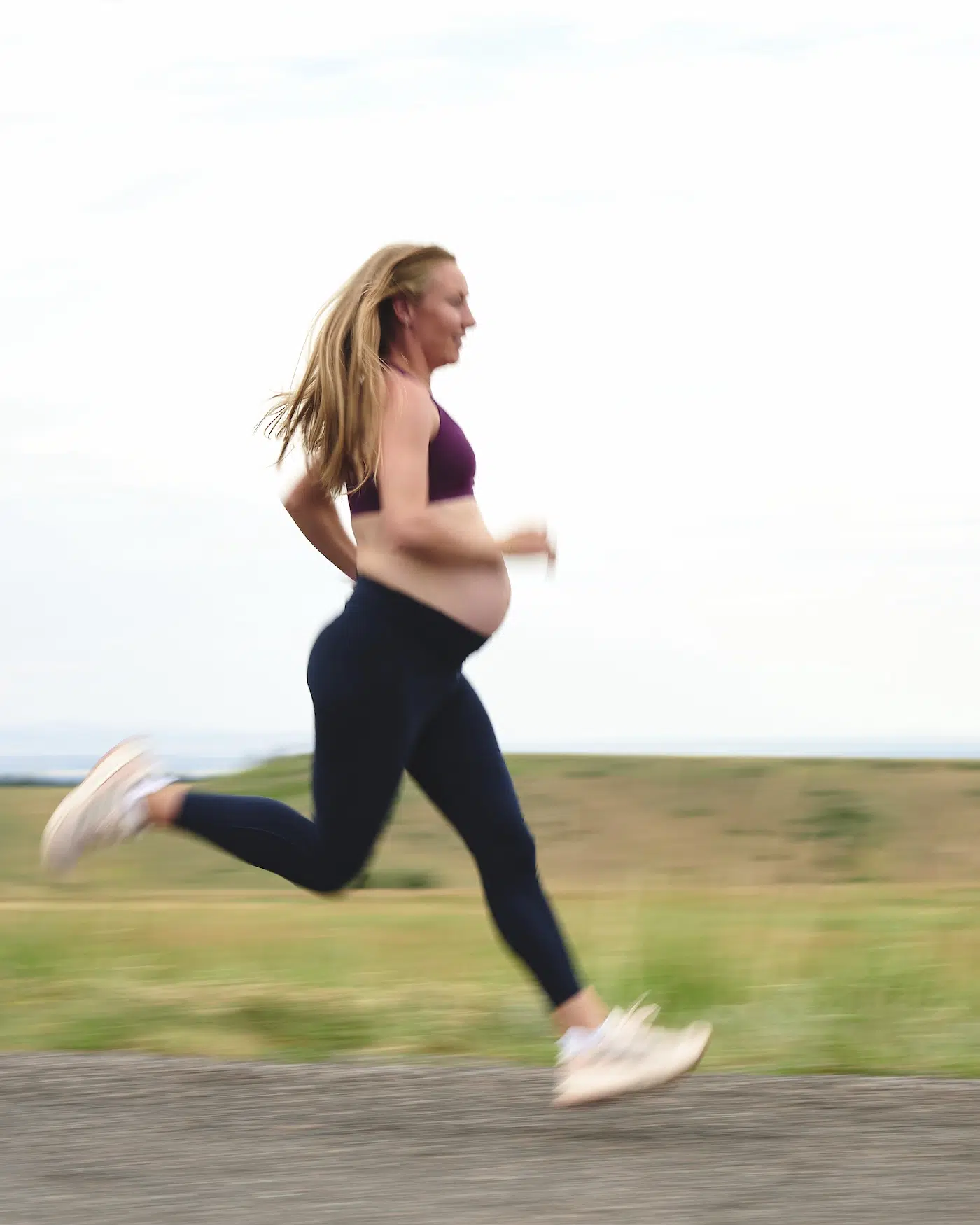 Maternity Photos by Ethan Herrold