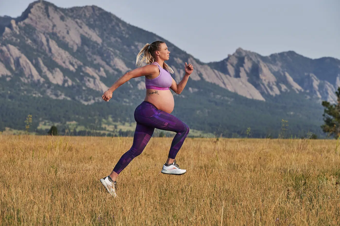 Maternity Photos by Ethan Herrold