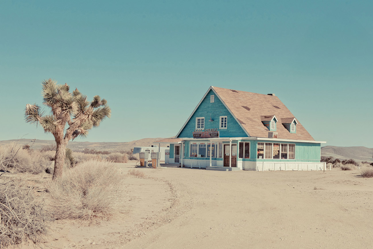 End of the road series of American west photography by Helene Havard