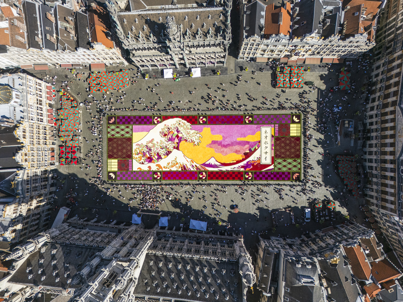 Hokusai’s Great Wave Is Reimagined as a Monumental Carpet of Flowers