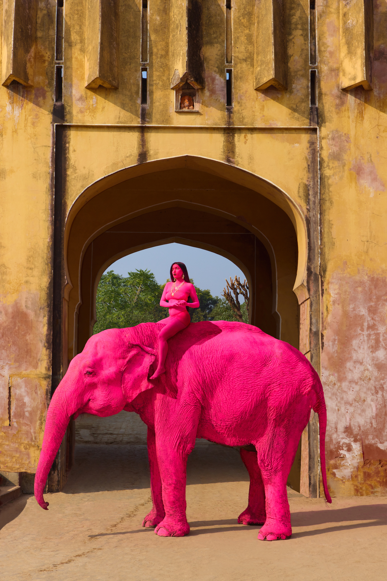 Photograph of women in Jaipur India taken by Julia Buruleva