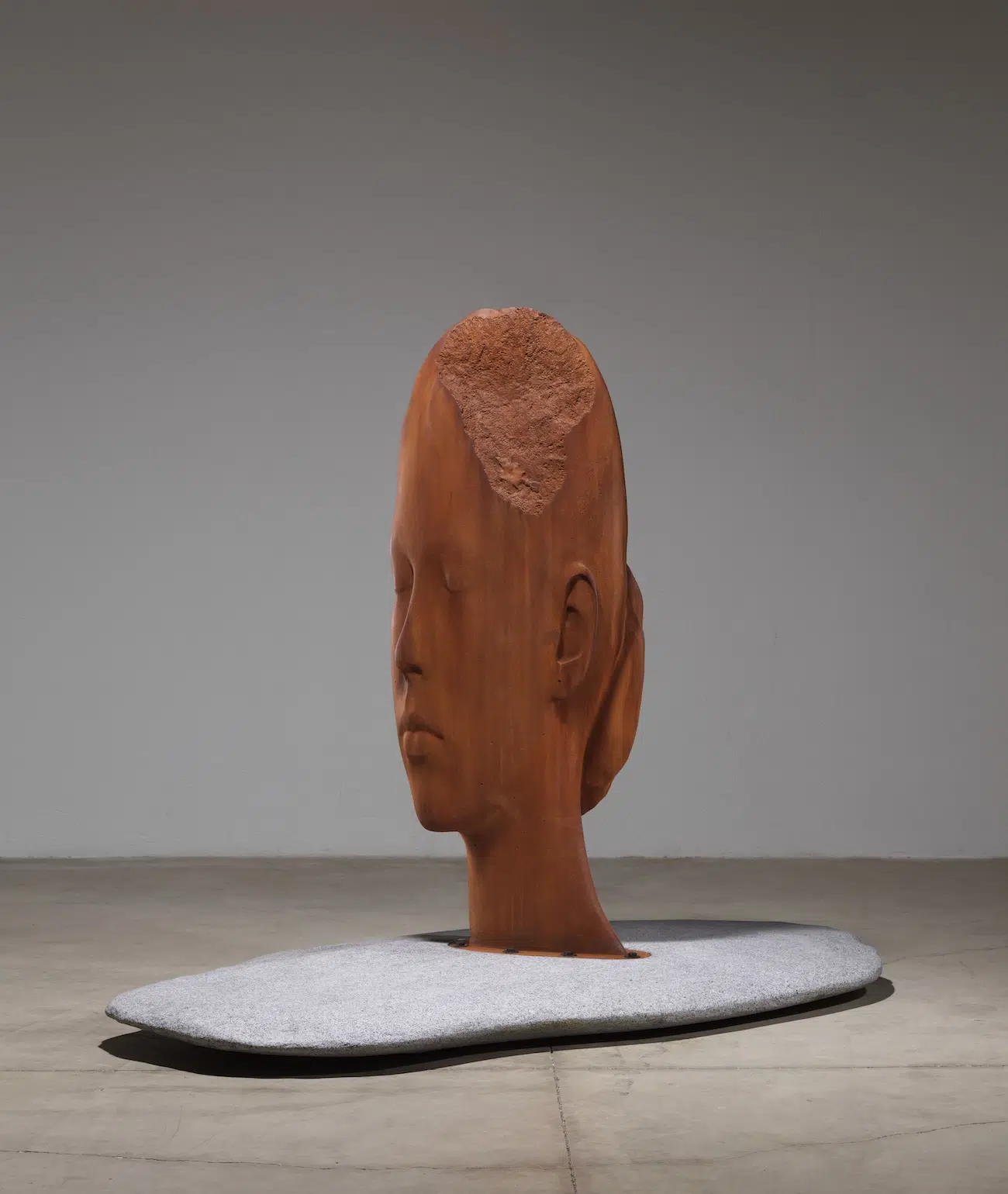 Sculpture by Jaume Plensa