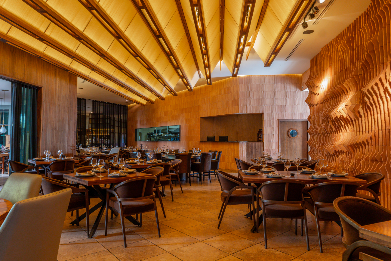 Morfogenesis artwork at Don Artemio restaurant in Saltillo