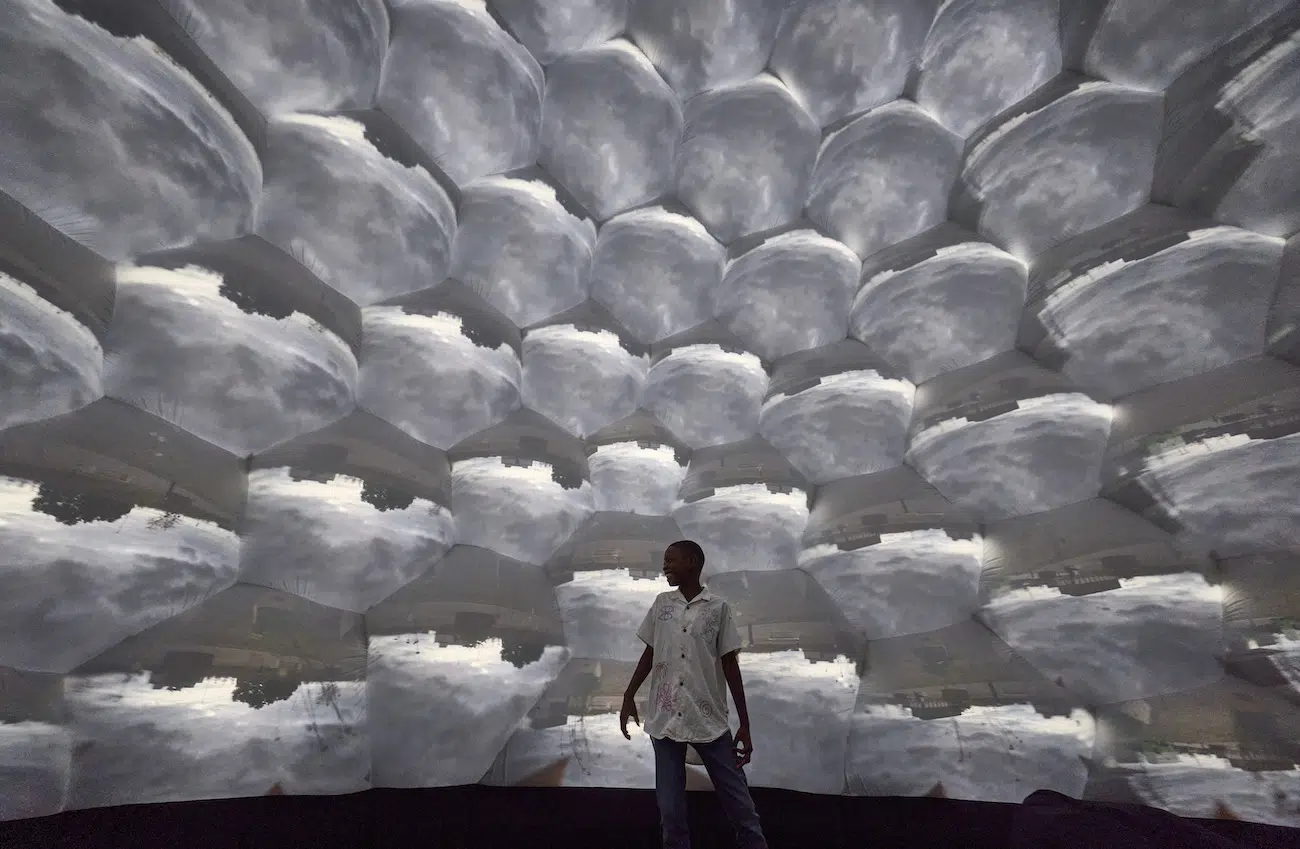 Installation of Pollenarium Sculpture by Luke Jerram