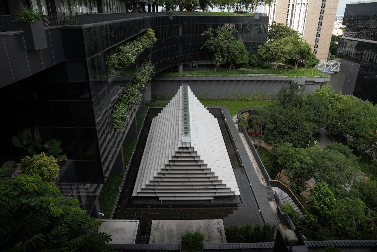 Glass Pavilion Exterior in Bangkok