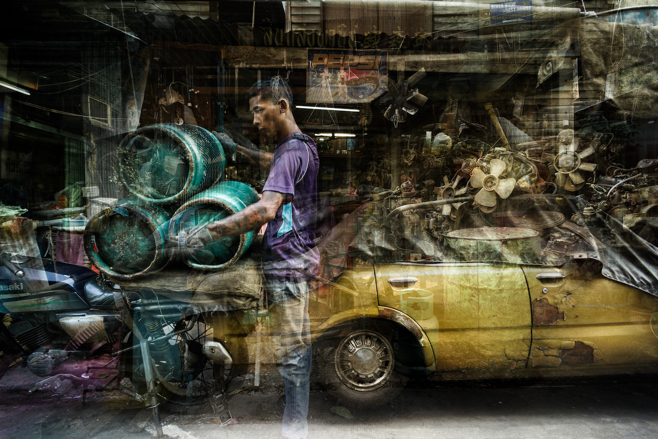 Shape of Memories photography series by Riccardo Magherini