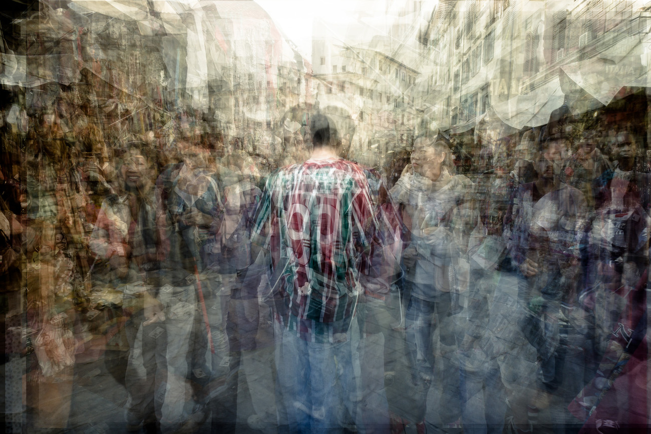 Shape of Memories photography series by Riccardo Magherini