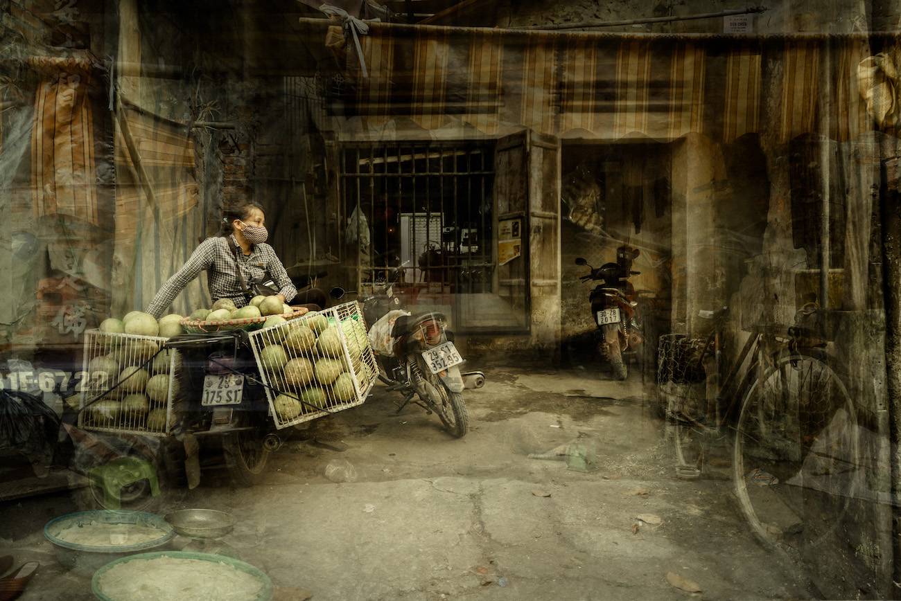 Shape of Memories photography series by Riccardo Magherini