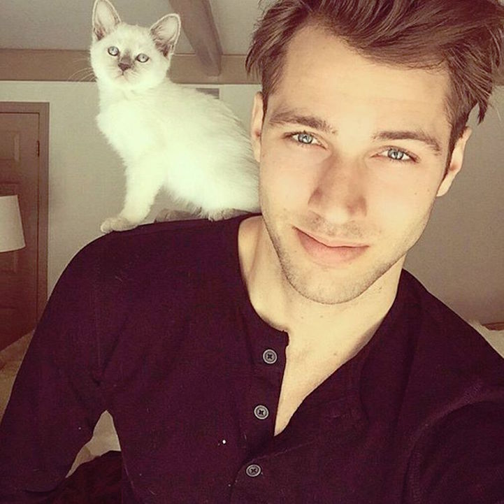 Hot Dudes With Kittens Is An Internet Dream Come True