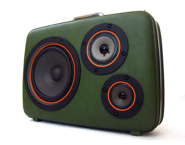 vintage suitcase speaker
