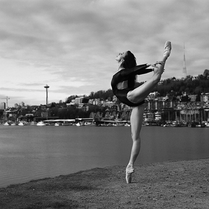 sikkerhedsstillelse teenagere fjerne Beautifully Elegant Ballerinas Take to the Streets in the Ballerina Project